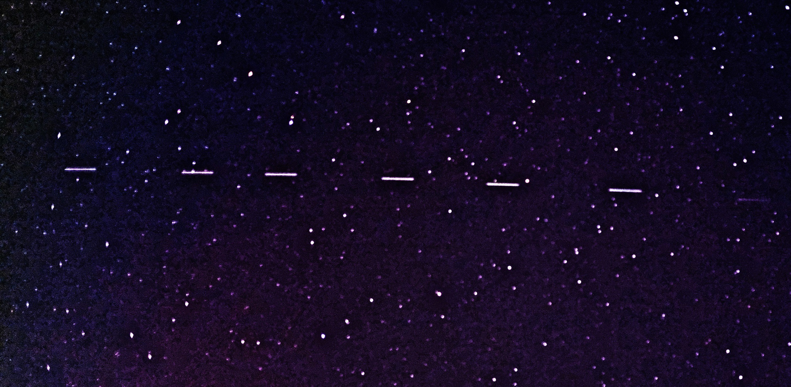 סטארלינק חשיפה של 2 שניות ממצפה אסטרונומי